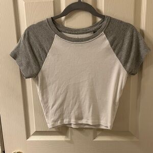 Hollister Gray and White Raglan T-Shirt